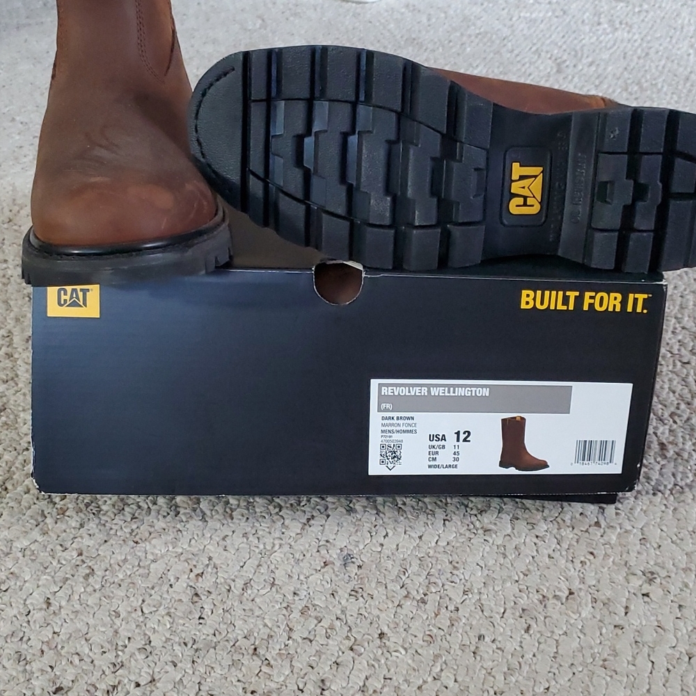 Men's work boots